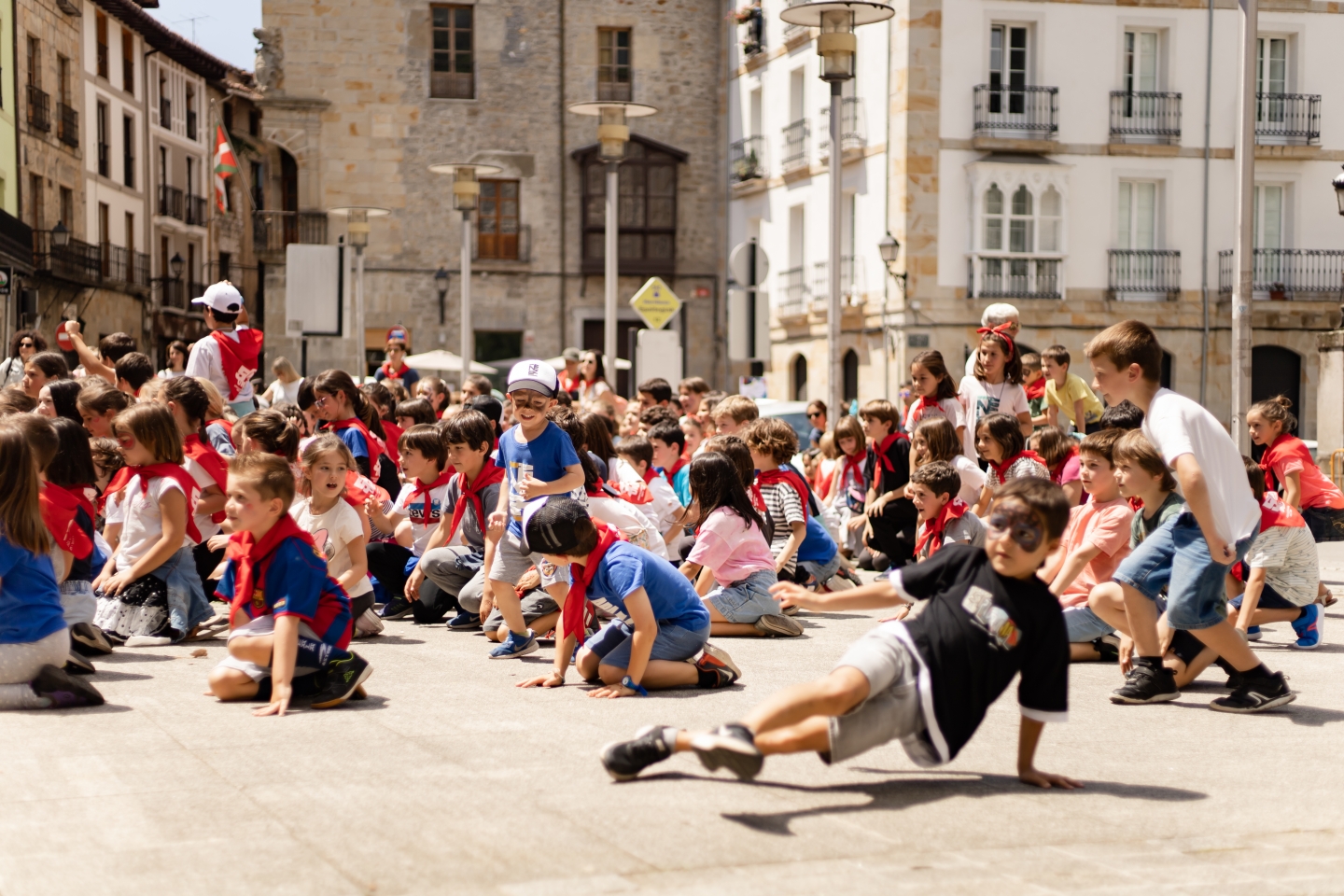 50. urteurrena flashmob