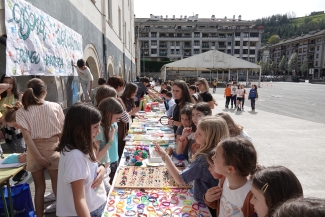 Azoka_Solidarioa