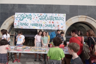Azoka_Solidarioa